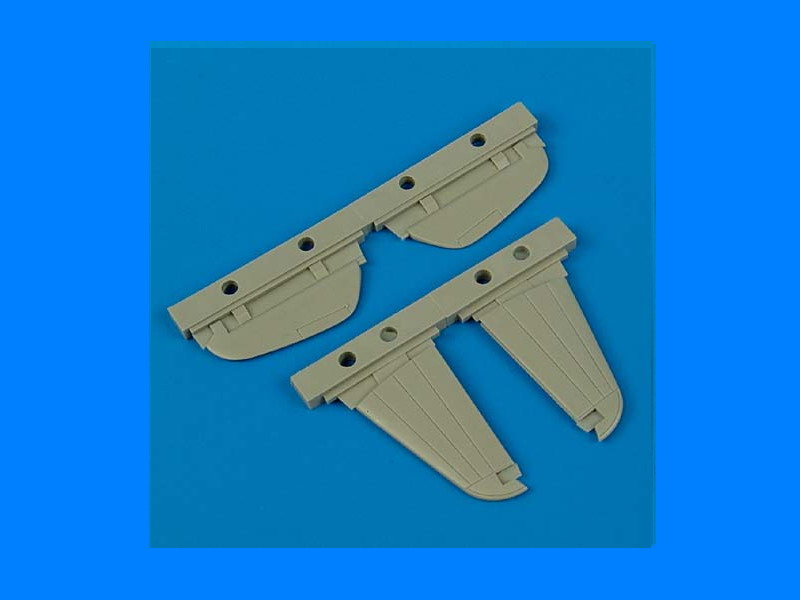 QB72403 P-40B/C stabilizer 1/72